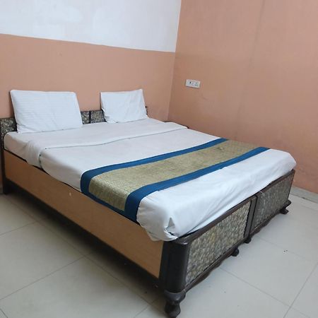 Hotel Royal India - Vijay Enclave New Delhi Extérieur photo